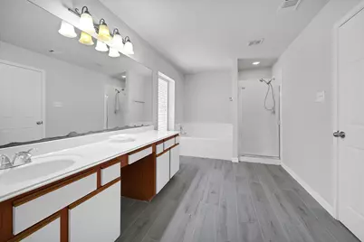 20826 Fox Swift Ct, Humble, TX 77338 - Photo 18