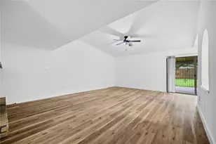 2126 Quail Valley E Dr, Missouri City, TX 77459 - Photo 16