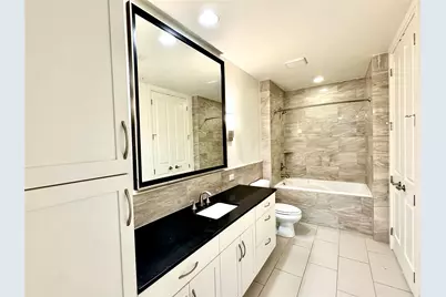 2303 Mid Ln Lane #318, Houston, TX 77027 - Photo 8