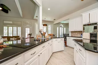 410 Kingfisher Drive, Sugar Land, TX 77478 - Photo 22