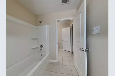 692 Totem Trail Drive, La Marque, TX 77568 - Photo 14