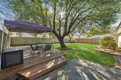 9806 Cassowary Drive, Conroe, TX 77385 - Photo 22