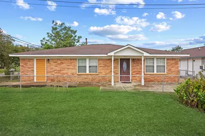 4515 Salina Street, Houston, TX 77026 - Photo 1