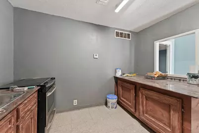 5621 Haywood Street, Houston, TX 77016 - Photo 12