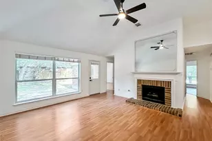 126 N Willow Point Cir, The Woodlands, TX 77382 - Photo 6