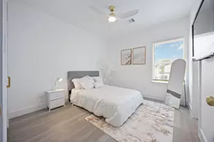 2332 Wavell St, Houston, TX 77088 - Photo 20