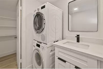 3300 Yorktown Street #15, Houston, TX 77056 - Photo 22