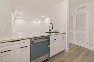 3300 Yorktown St, Houston, TX 77056 - Photo 16