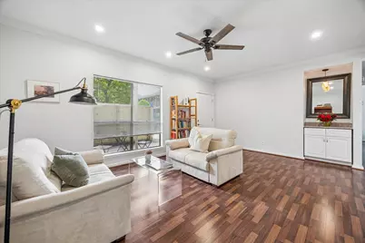 1100 Augusta Drive #25, Houston, TX 77057 - Photo 2