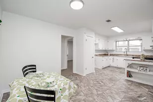 731 Dunwick Ln, Pasadena, TX 77502 - Photo 14