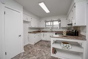 731 Dunwick Ln, Pasadena, TX 77502 - Photo 16