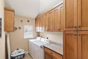 55 Canyon Oak Ct, Lake Jackson, TX 77566 - Photo 26