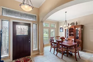 55 Canyon Oak Ct, Lake Jackson, TX 77566 - Photo 4