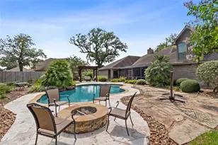 55 Canyon Oak Ct, Lake Jackson, TX 77566 - Photo 30