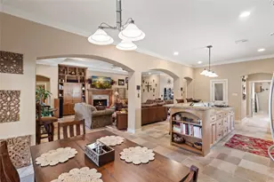 55 Canyon Oak Ct, Lake Jackson, TX 77566 - Photo 12