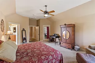 55 Canyon Oak Ct, Lake Jackson, TX 77566 - Photo 16