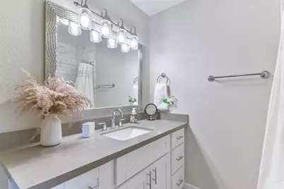 1799 E Winn Street, Kemah, TX 77565 - Photo 18