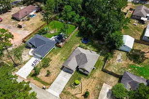 10910 Royal Magnolia Dr, Conroe, TX 77303 - Photo 30