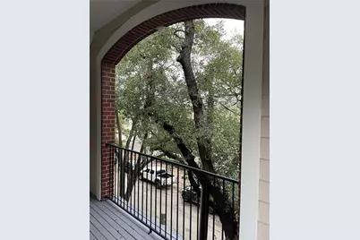 1040 La Rue Street, Houston, TX 77019 - Photo 12