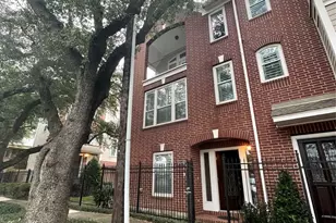 1040 La Rue St, Houston, TX 77019 - Photo 1