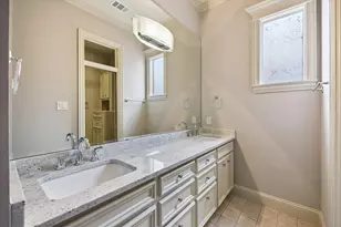 701 E 7th St, Houston, TX 77007 - Photo 32