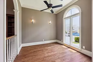 701 E 7th St, Houston, TX 77007 - Photo 12