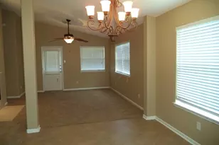 2903 Windy Hollow Ln, League City, TX 77539 - Photo 4