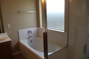 2903 Windy Hollow Ln, League City, TX 77539 - Photo 14