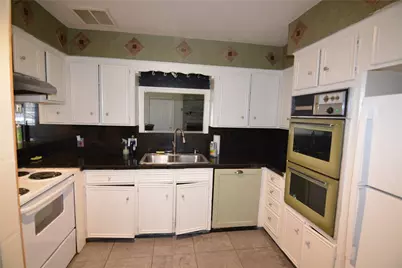 11522 High Star Drive, Houston, TX 77072 - Photo 6