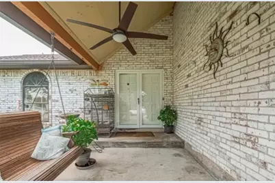 11431 Grapewood Drive, Houston, TX 77089 - Photo 2