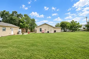 6010 Cypress St, Houston, TX 77074 - Photo 32