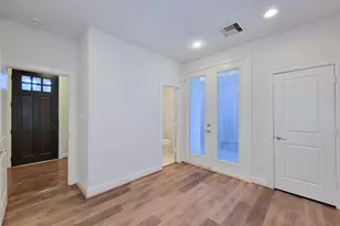 12 Hermann Park Ct, Houston, TX 77021 - Photo 6