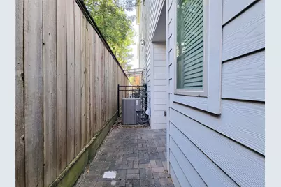 12 Hermann Park Court, Houston, TX 77021 - Photo 42