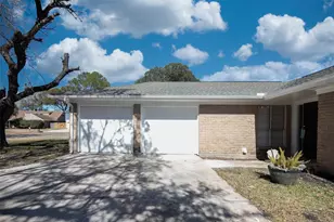 13703 Piping Rock Ln, Houston, TX 77077 - Photo 2