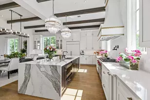 2413 Rosamond St, Houston, TX 77098 - Photo 12