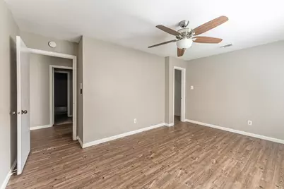 2402 Sycamore Avenue #A1, Huntsville, TX 77340 - Photo 10