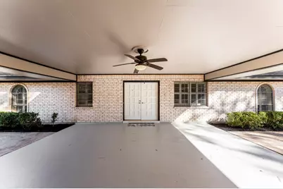 7522 Deep Forest Drive, Houston, TX 77088 - Photo 6