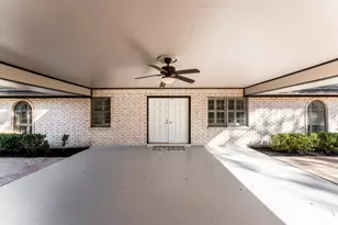 7522 Deep Forest Dr, Houston, TX 77088 - Photo 6