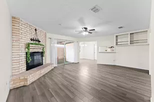 7522 Deep Forest Dr, Houston, TX 77088 - Photo 12