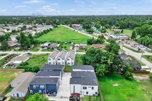 855 S Victory Dr, Houston, TX 77088 - Photo 34