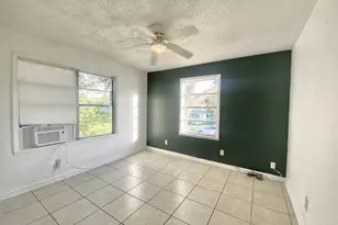 1138 4th Ave N, Texas City, TX 77590 - Photo 6