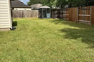 8126 Clover Leaf Dr, Rosenberg, TX 77469 - Photo 18