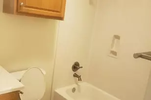 712 N Sharp St, Franklin, TX 77856 - Photo 10