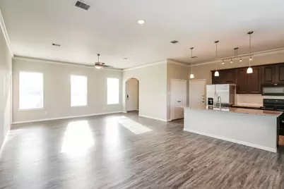 1538 Lakeland Circle, Rosharon, TX 77583 - Photo 4