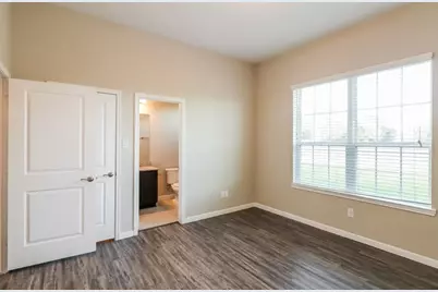 1538 Lakeland Circle, Rosharon, TX 77583 - Photo 10