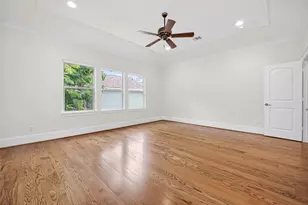 3928 Milton St, West University Place, TX 77005 - Photo 18