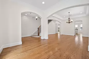 3928 Milton St, West University Place, TX 77005 - Photo 4