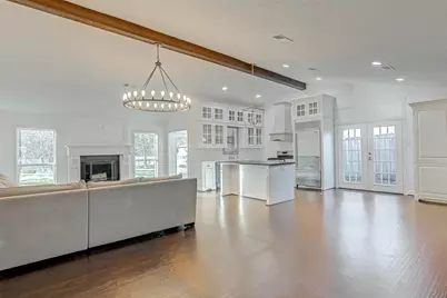 520 E Castle Harbour Drive, Friendswood, TX 77546 - Photo 6