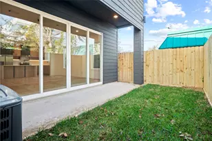 2407 Stuart St, Houston, TX 77004 - Photo 38