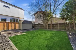 1110 E 27th St, Houston, TX 77009 - Photo 26